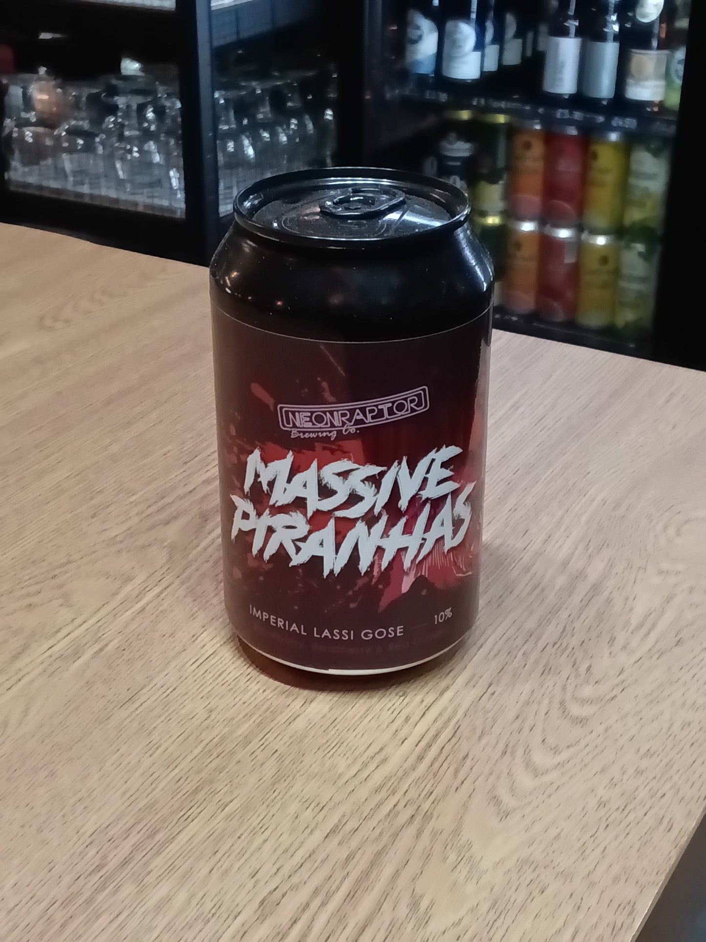 Neon Raptor Massive Piranhas 10% 330ml Can