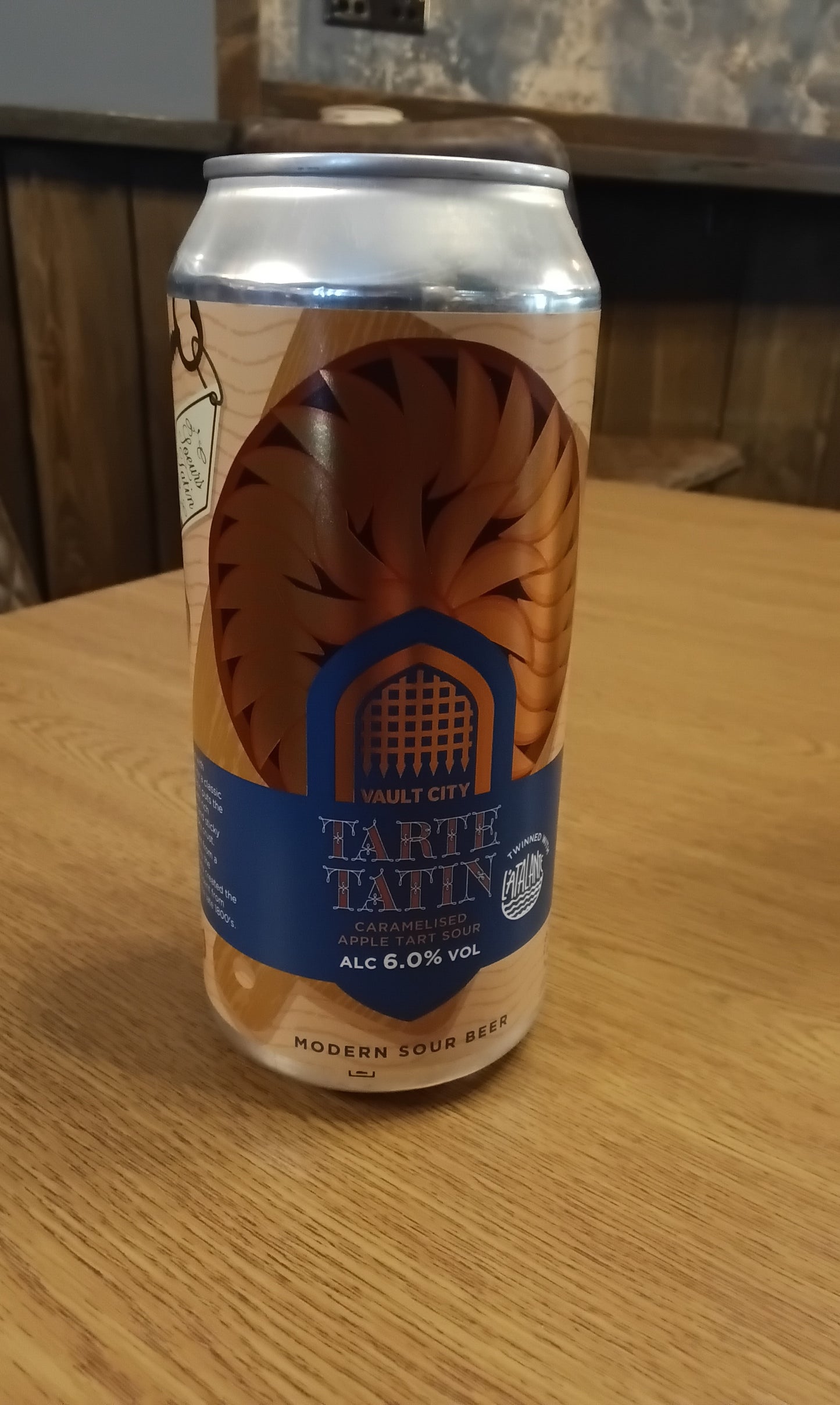 Vault City Tarte Tatin 6.0% 440ml Can