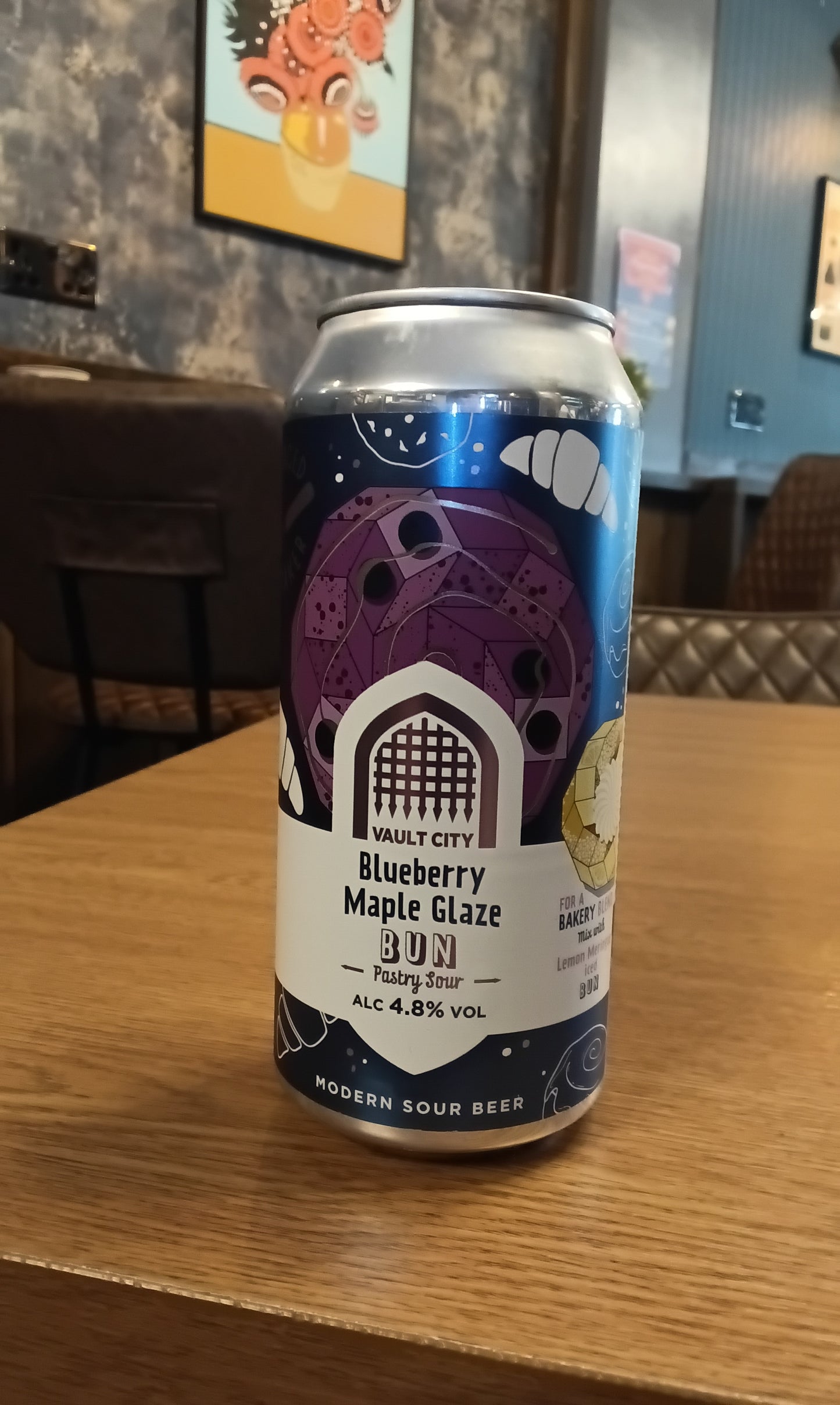 Vault City Blueberry Maple Glaze Bun 4.8% 440ml Can